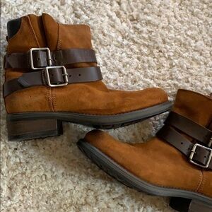 Steve Madden leather Dormaa Cognac Sue boots, new